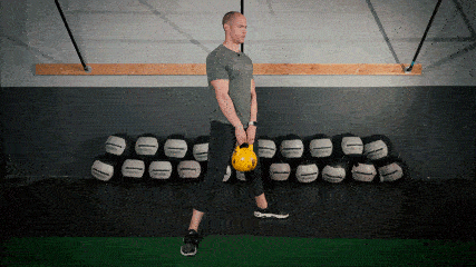 agachamento kettlebell musculação